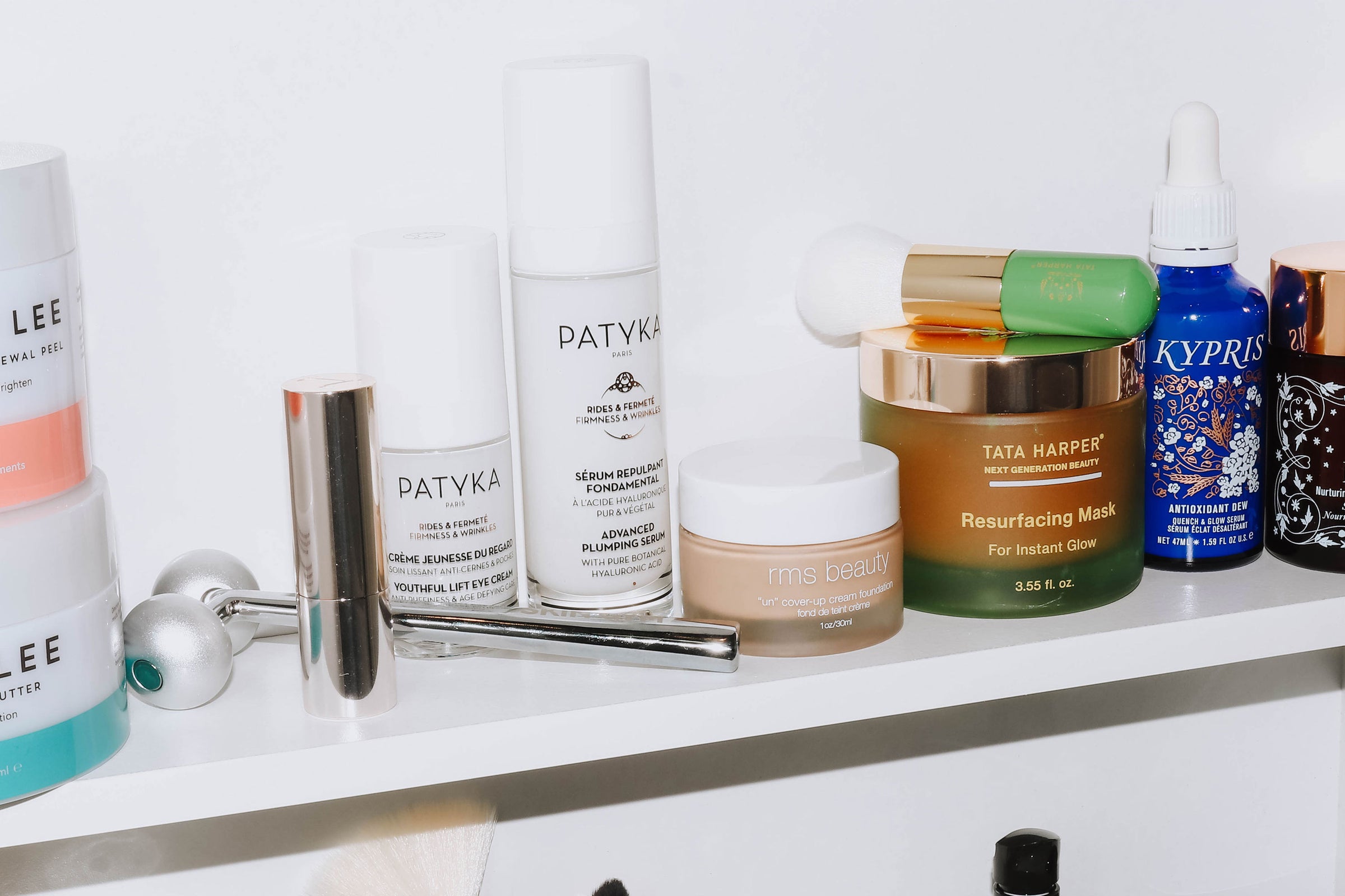 5 SKINCARE MUST HAVES FOR YOUR VANITY